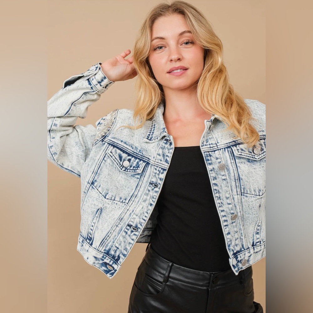 Acid Washed Shoulder Beading
Denim Jacket - Picture 5 of 11